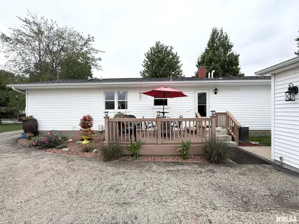 1111 PARKVIEW RD, Galesburg, IL 61401