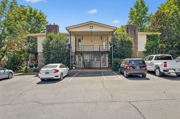 2116 Hobbs Rd #N-11, Nashville, TN 37215