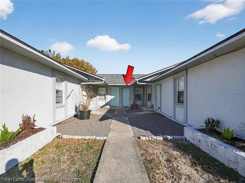6213 CANDLER TER, Sebring, FL 33876