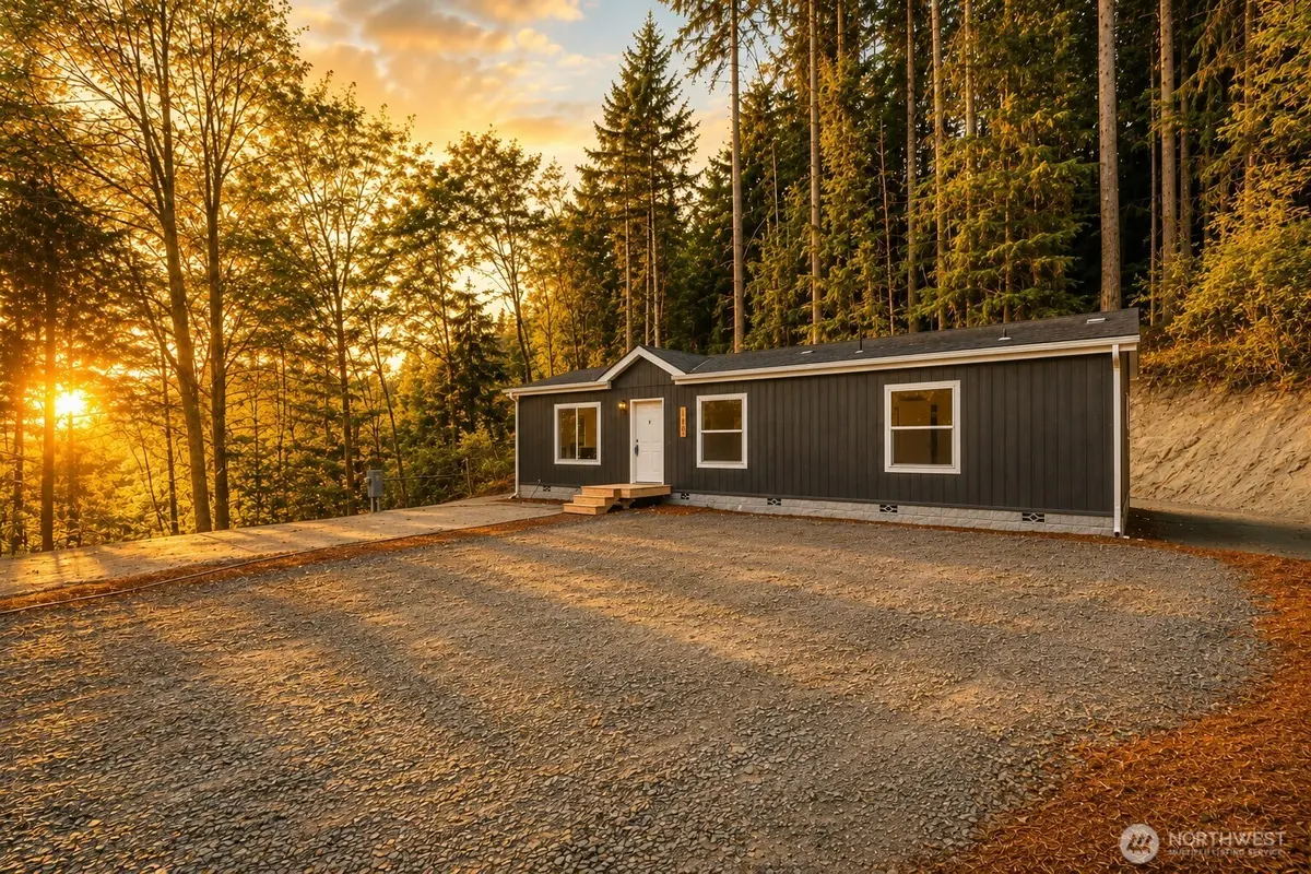150 NE Steelhead DR S, Belfair, WA 98528