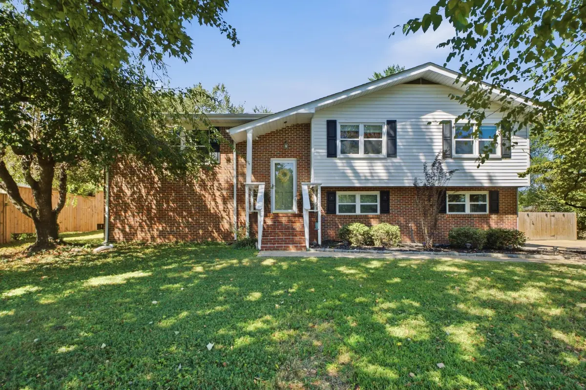 97 Edgewood Circle, Fort Oglethorpe, GA 30742