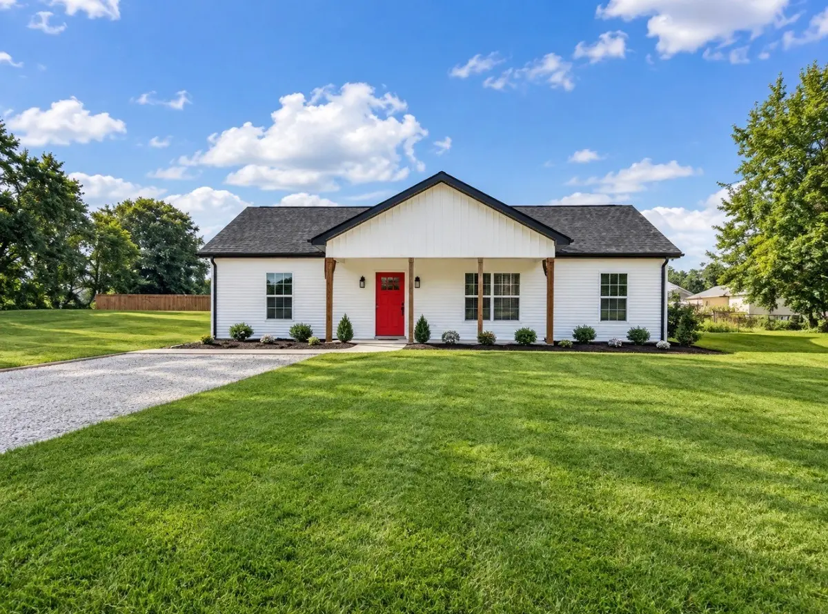 111 Cherokee Trail, Shelbyville, TN 37160