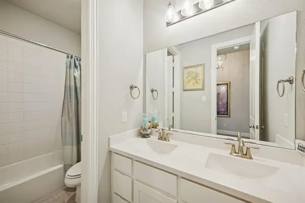950 Gentle Knoll Lane, Prosper, TX 75078