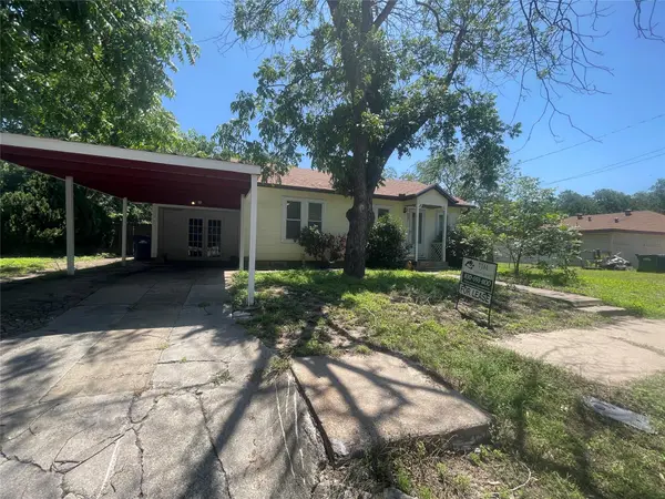 607 N Main ST, Burnet, TX 78611