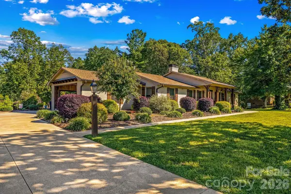 2361 Kennedy RD, Thomasville, NC 27360