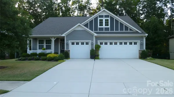 519 Sandbar PT, Clover, SC 29710