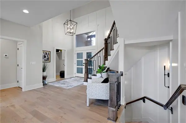 11808 W 181st ST, Overland Park, KS 66013