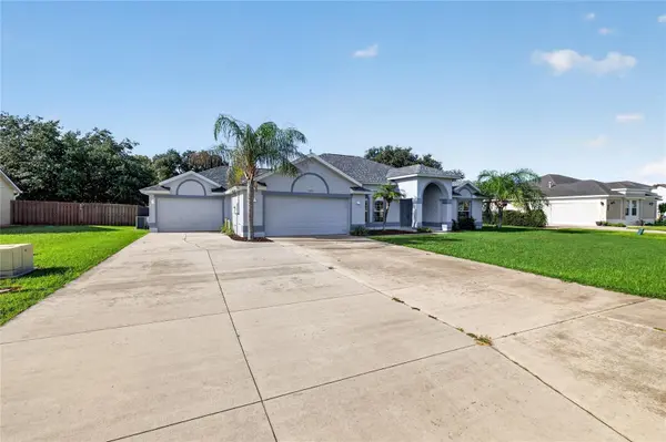 36731 TROPICAL WIND LN, Grand Island, FL 32735