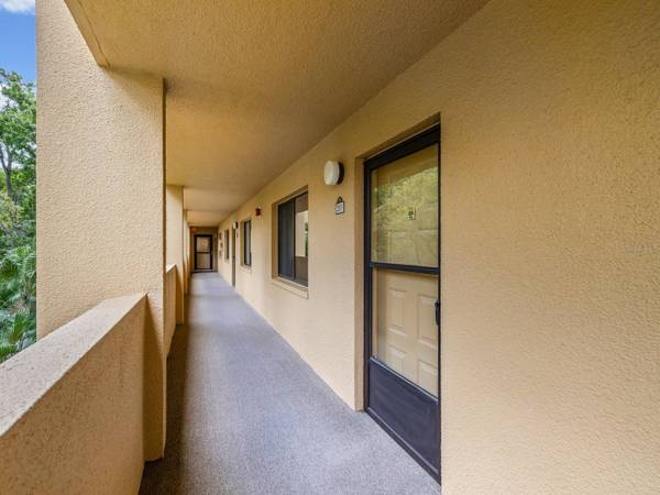 3076 EASTLAND BLVD #203, Clearwater, FL 33761