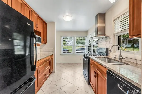 836 Evans AVE, Kirkwood, MO 63122