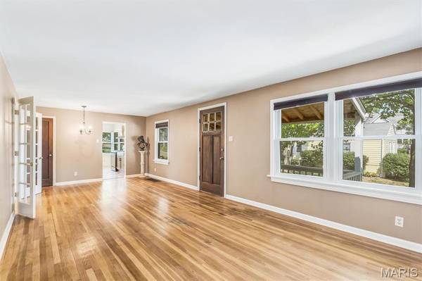 836 Evans AVE, Kirkwood, MO 63122