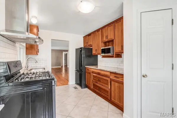 836 Evans AVE, Kirkwood, MO 63122