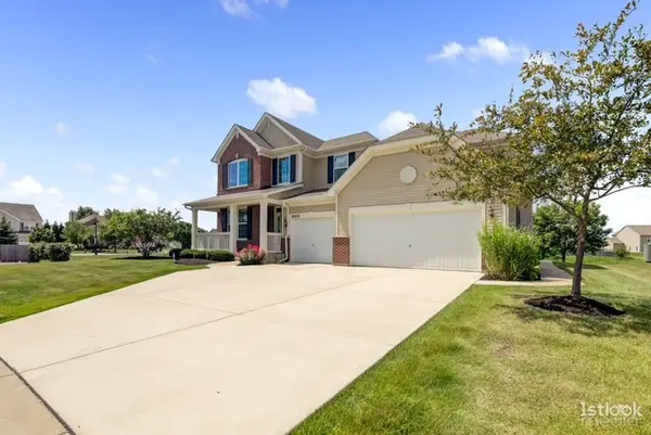 1003 Trillium LN, Shorewood, IL 60404