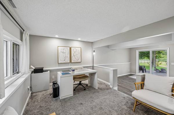 8935 W 125th ST, Savage, MN 55378