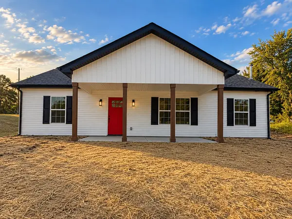 111 Cherokee Trail, Shelbyville, TN 37160