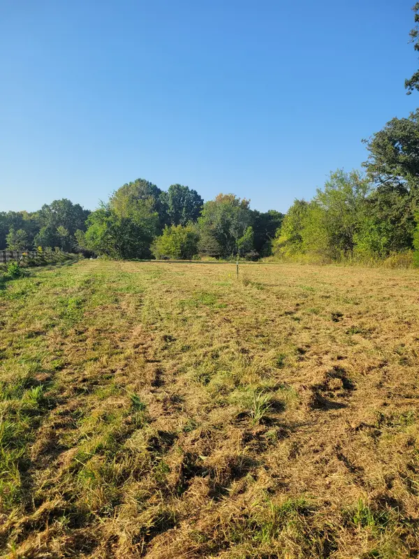 8 Double Branch Road, Columbia, TN 38401