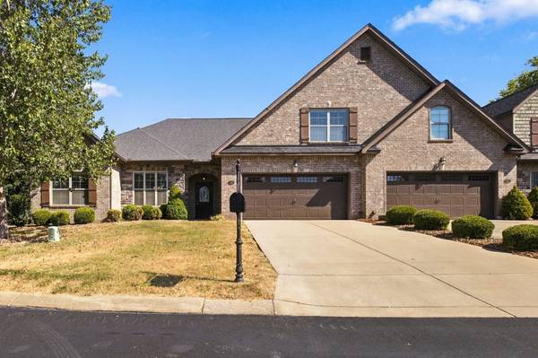 99 Silverstone Ln, Hermitage, TN 37076