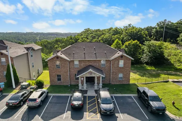 2919 Vineyards Pkwy #2, Branson, MO 65616