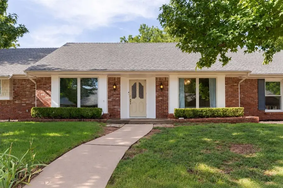 3100 Stonybrook RD, Oklahoma City, OK 73120