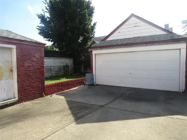 Address not disclosed, Jamaica, NY 11434