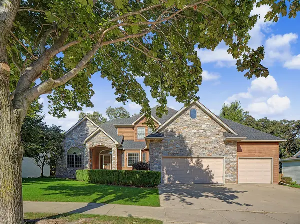 3107 Darcy DR NE, Rochester, MN 55906