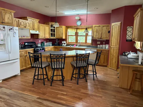 3095 CTY RD Q, Clear Lake, WI 54005