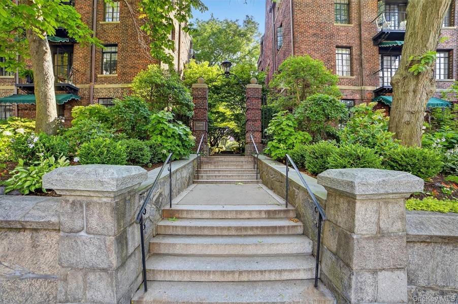 20 North Broadway #G230, White Plains, NY 10601