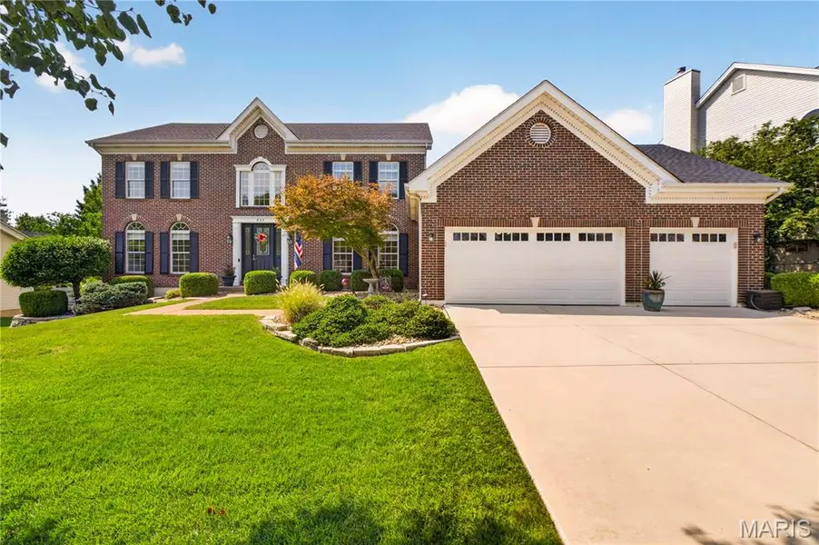 947 Crown Pointe Estates DR, Wildwood, MO 63021