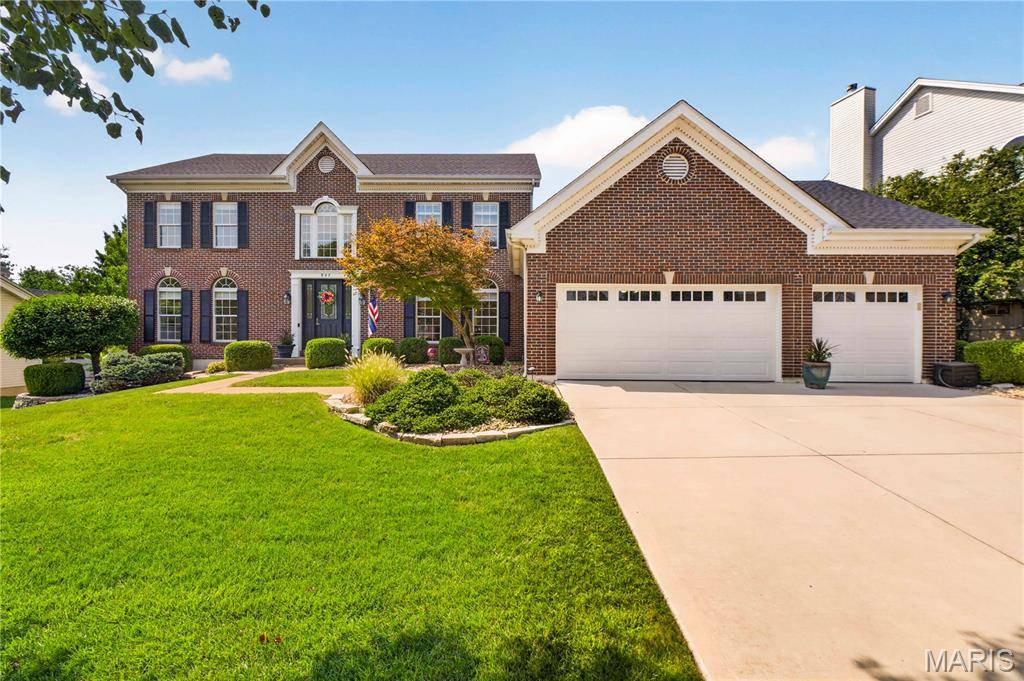 947 Crown Pointe Estates DR, Wildwood, MO 63021