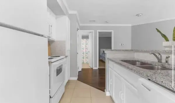 9839 Walnut ST #201, Dallas, TX 75243