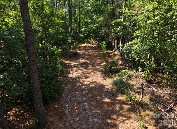 1216 Ross RD, Blackstock, SC 29014