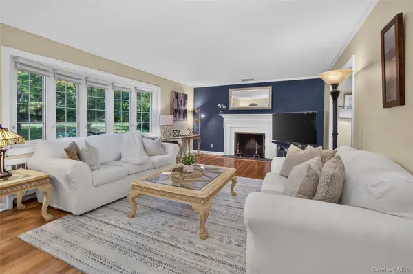 88 Brevoort RD, Chappaqua, NY 10514