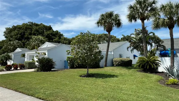 950 WATERSIDE LN, Bradenton, FL 34209