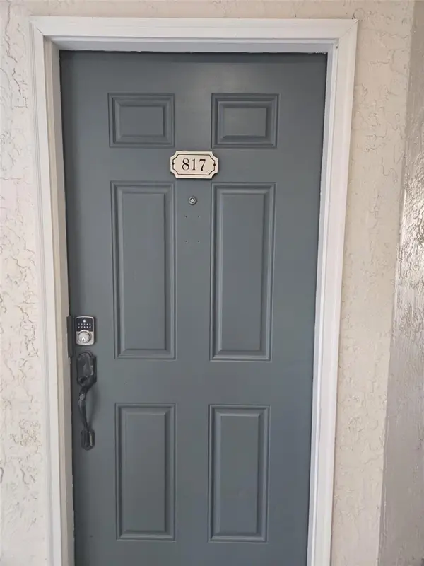 5140 CONROY RD #817, Orlando, FL 32811