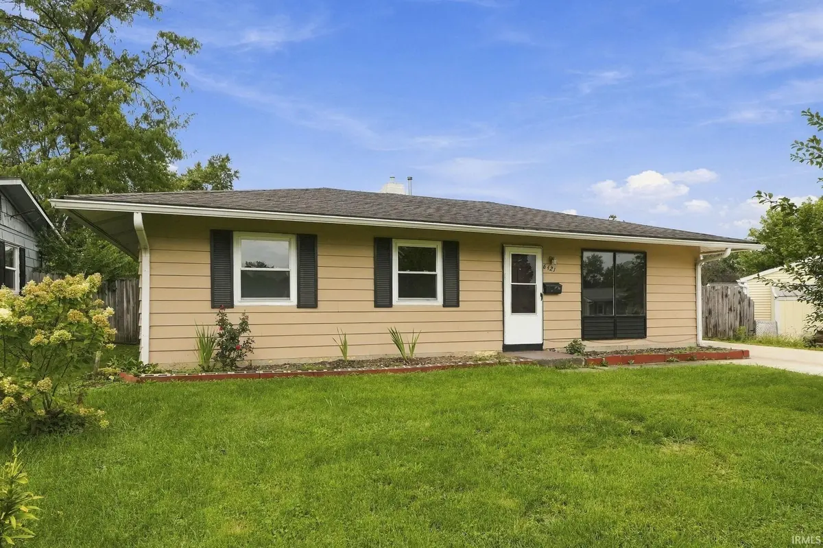 6421 Baytree DR, Fort Wayne, IN 46825