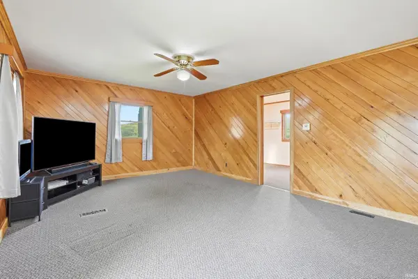 7105 S 1190 E ***, Hudson, IN 46747-9628
