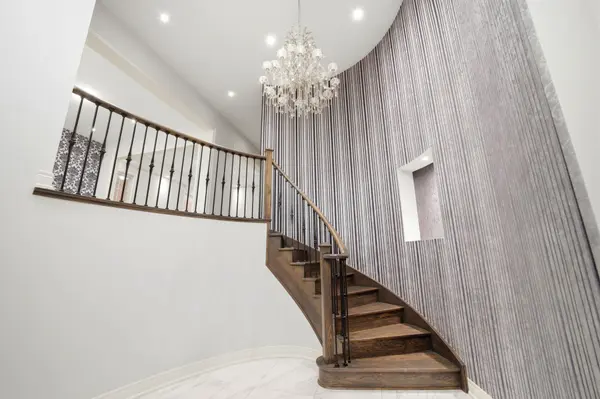 135 Abner Miles DR, Vaughan, ON L6A 4X4