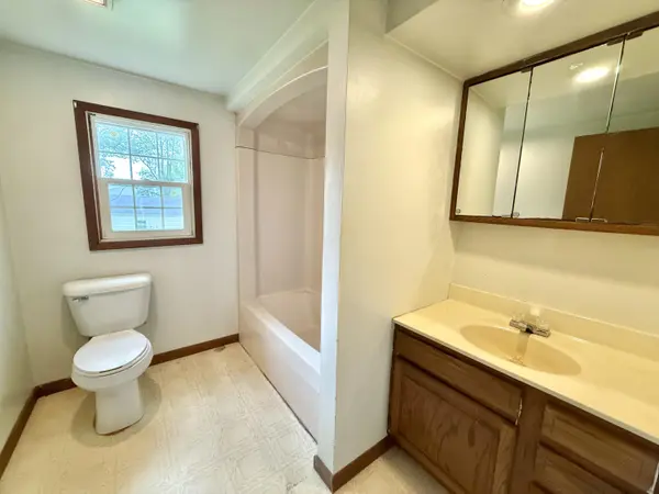 203 E Maple, Medaryville, IN 47957