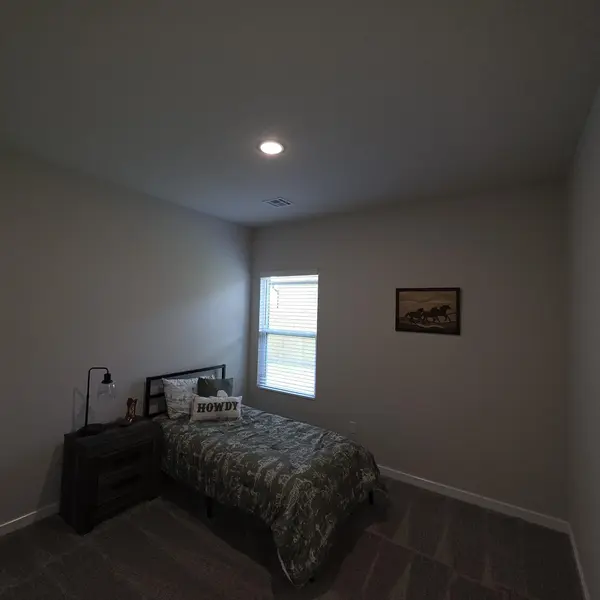 928 N Forestview Ct, Wichita, KS 67235
