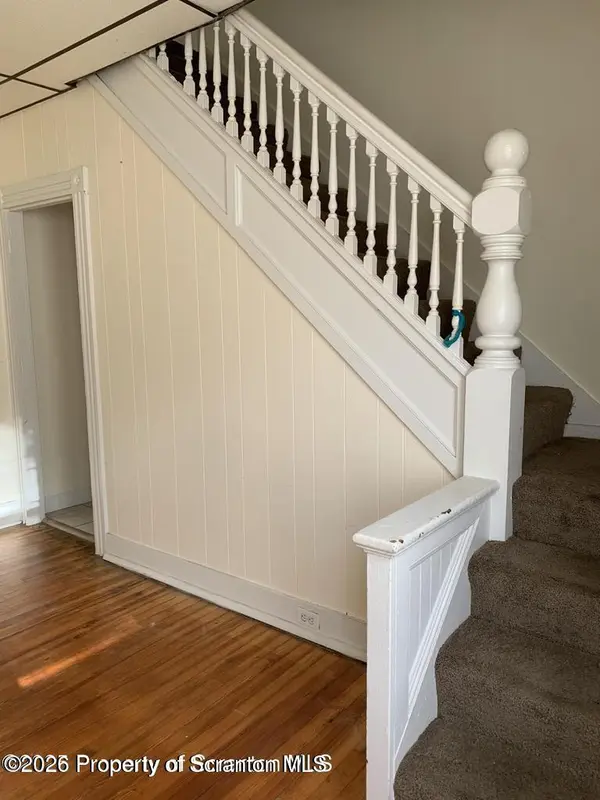 2430 Amelia AVE, Scranton, PA 18509