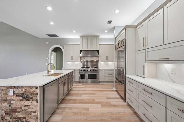1003 KINGS WAY LN, Tarpon Springs, FL, 34688 photo 12