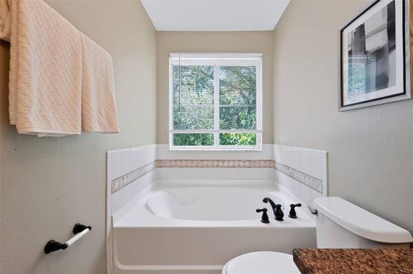 4525 LIMERICK DR, Tampa, FL, 33610 photo 24