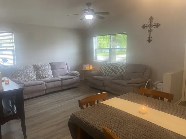 3002 Gilead AVE, Zion, IL 60099