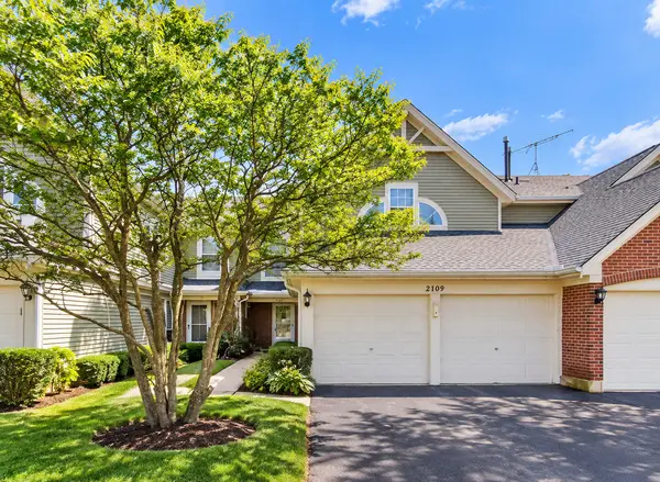 2109 CAMDEN LN #2109, Hanover Park, IL 60133