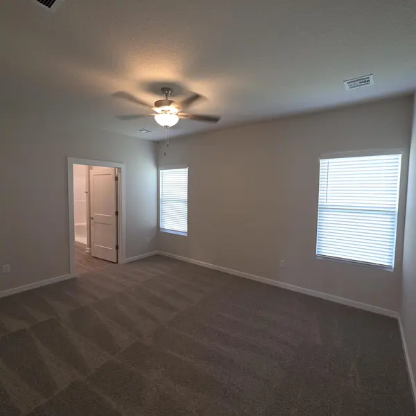 923 N Forestview St, Wichita, KS 67235