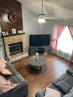 11312 W 77th ST, Shawnee, KS 66214