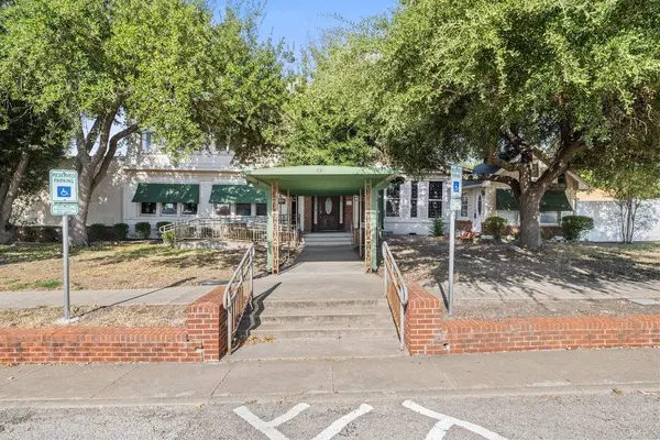 503 Talbot ST, Taylor, TX 76574
