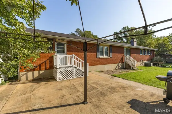 204 Smith ST, Farmington, MO 63640