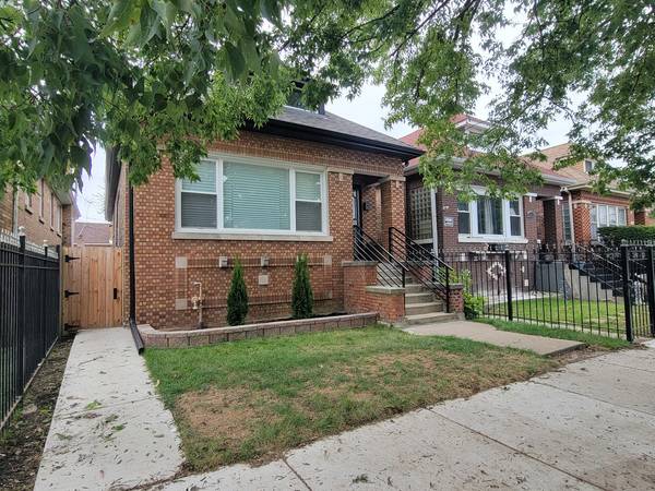2231 W 71st ST, Chicago, IL 60636