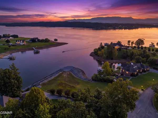 186 Scenic Shores Drive, Dandridge, TN 37725